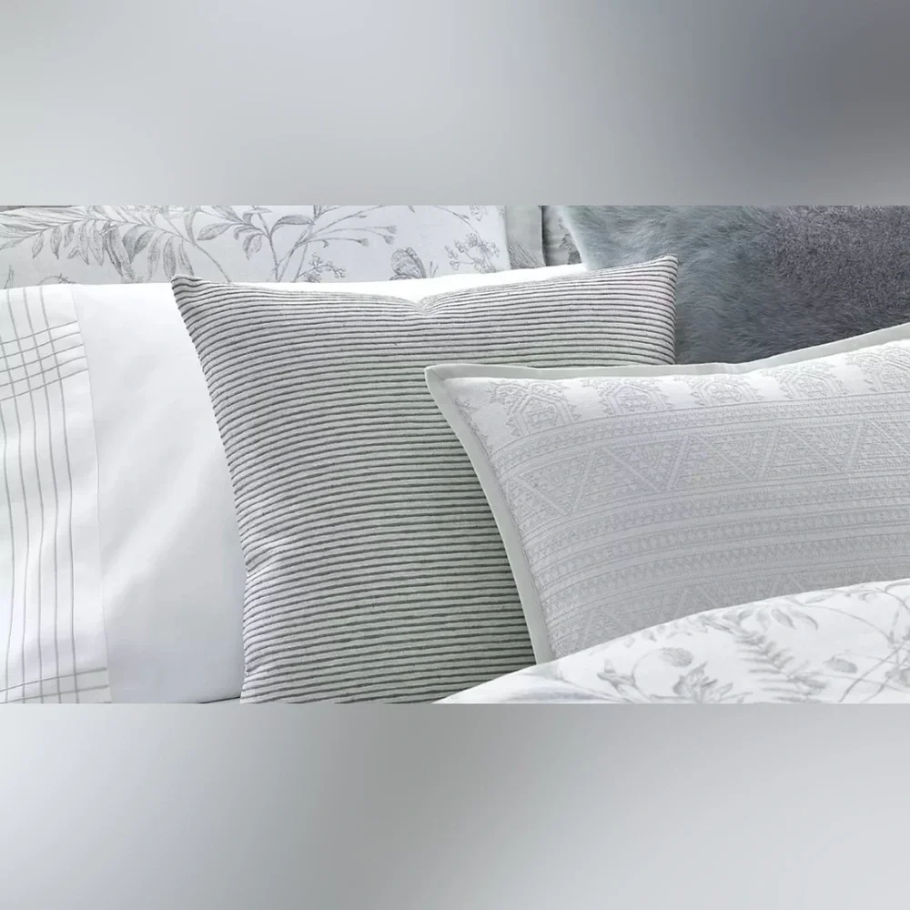 $215 NEW RALPH LAUREN HOME THROW PILLOW WOVEN ON BOTH SIDES 15 X 20 BED SOFA…